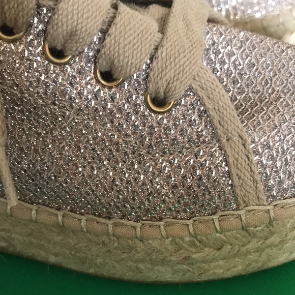 Never worn new espadrilles platform gold fabric shoes made In Spain - Picture 8 of 8